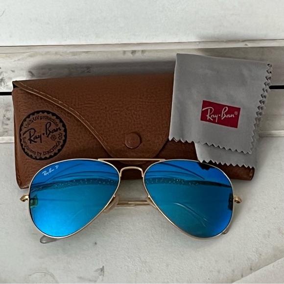 NOT FOR SALE. Ray Ban Polarized Flash Aviator - Blue Mirror & Gold Frame - Picture 2 of 10